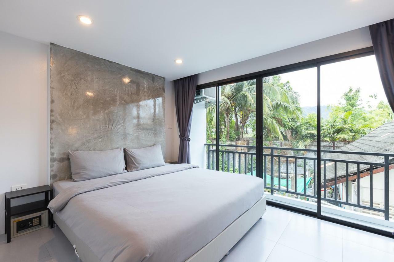 Minimal House Patong (Adults Only) Hostel Exterior foto