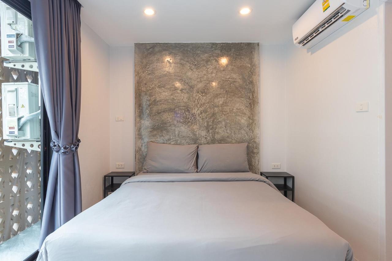 Minimal House Patong (Adults Only) Hostel Exterior foto