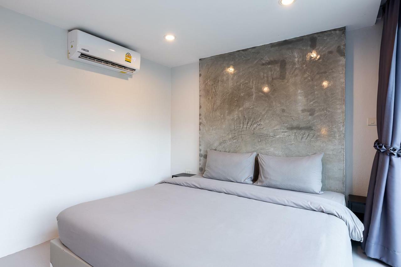 Minimal House Patong (Adults Only) Hostel Exterior foto